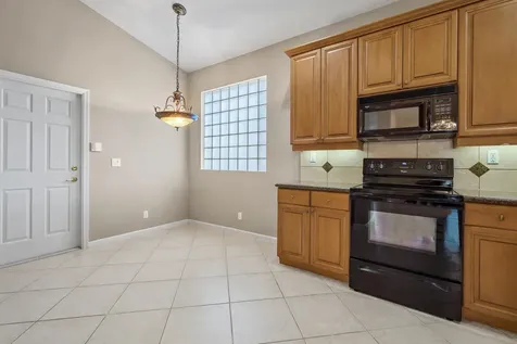 7086 Del Corso Lane Delray Beach FL 33446