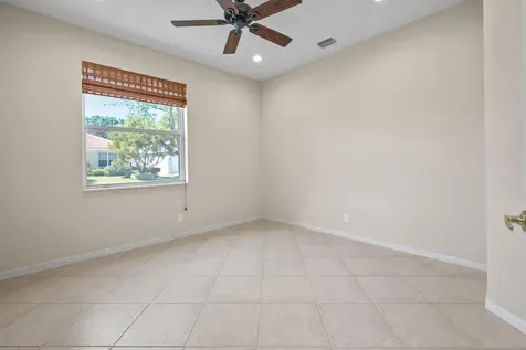 7086 Del Corso Lane Delray Beach FL 33446