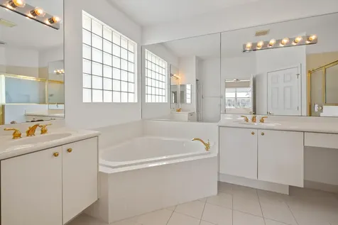 7086 Del Corso Lane Delray Beach FL 33446