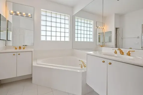 7086 Del Corso Lane Delray Beach FL 33446