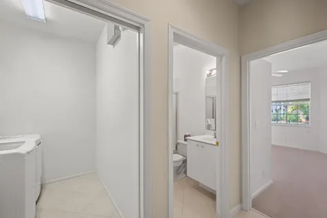 7086 Del Corso Lane Delray Beach FL 33446