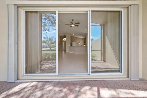 7086 Del Corso Lane Delray Beach FL 33446
