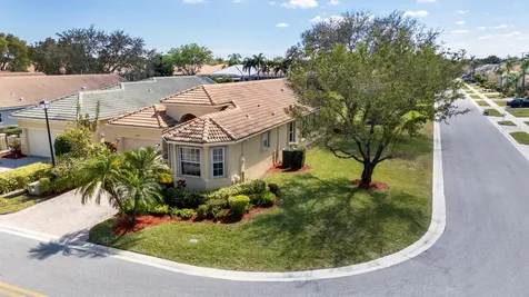 7086 Del Corso Lane Delray Beach FL 33446