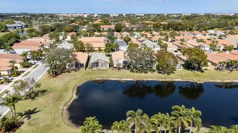 7086 Del Corso Lane Delray Beach FL 33446