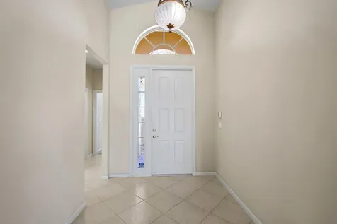 7086 Del Corso Lane Delray Beach FL 33446