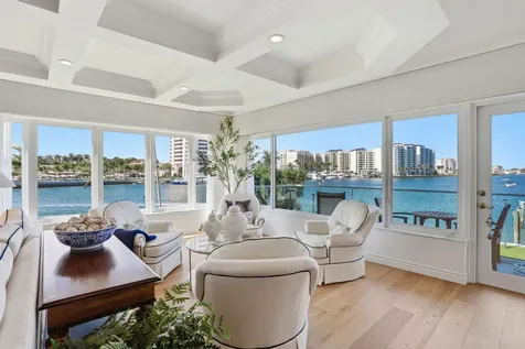 701 E Camino Real Boca Raton FL 33432