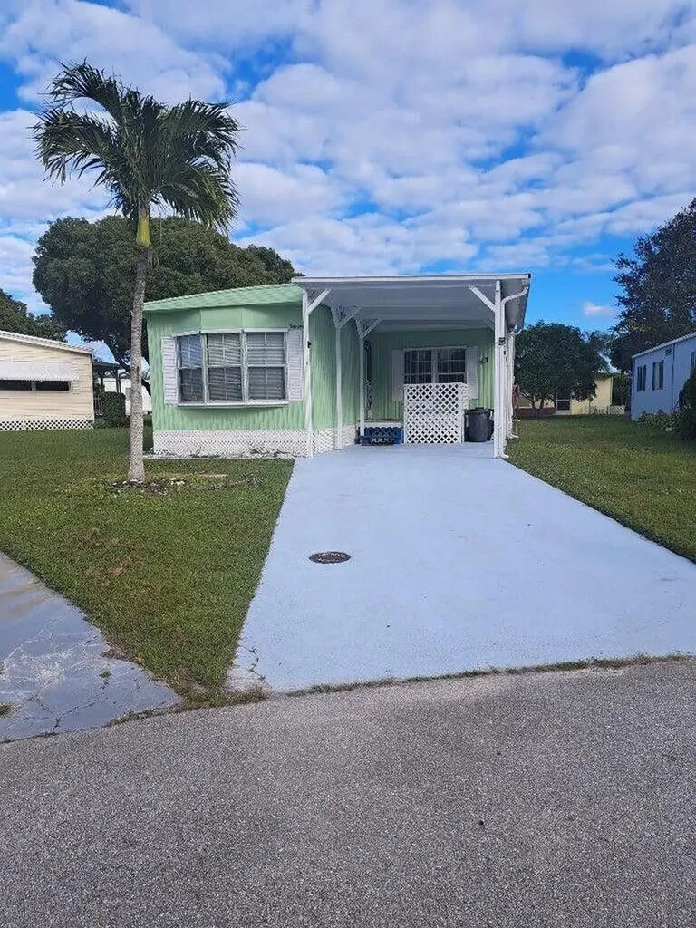 14 Don Quixote Lane Port Saint Lucie FL 34952