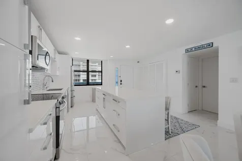 900 Ocean Drive Juno Beach FL 33408