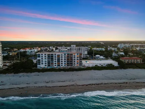 900 Ocean Drive Juno Beach FL 33408