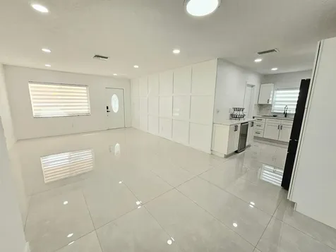 7304 Westwood Drive Tamarac FL 33321