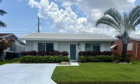 2712 Nw 52nd Court Tamarac FL 33309