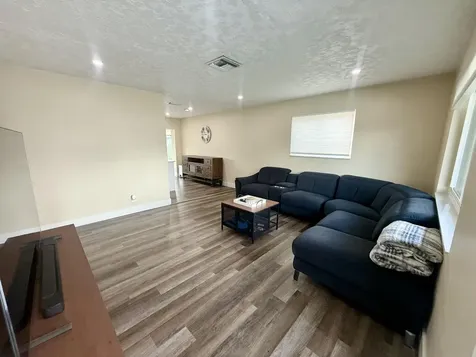 2712 Nw 52nd Court Tamarac FL 33309