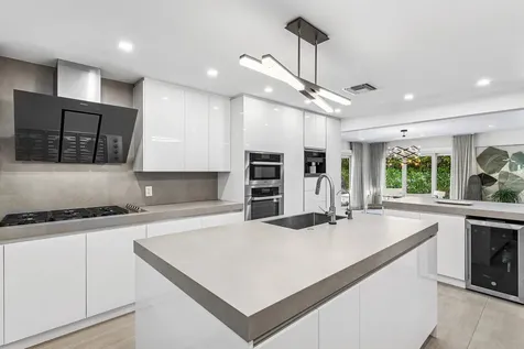 820 N Atlantic Drive Lantana FL 33462