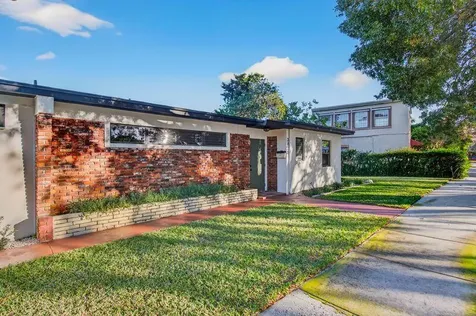 3830 Eastview Avenue West Palm Beach FL 33407
