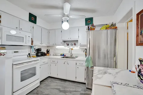 2702 Knight Lane Delray Beach FL 33445