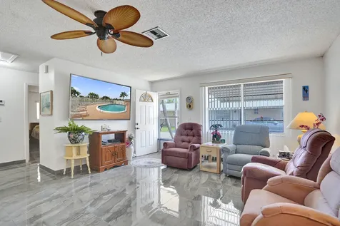 2702 Knight Lane Delray Beach FL 33445