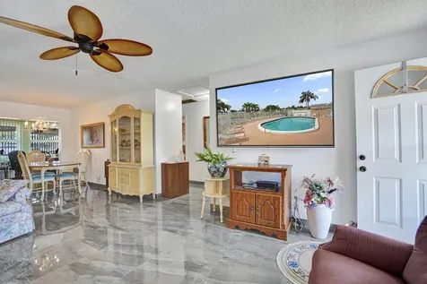 2702 Knight Lane Delray Beach FL 33445