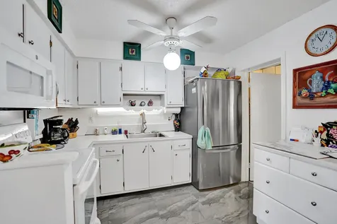 2702 Knight Lane Delray Beach FL 33445