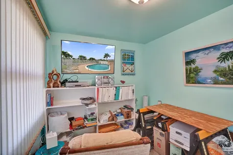 2702 Knight Lane Delray Beach FL 33445