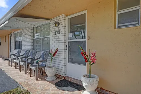 2702 Knight Lane Delray Beach FL 33445