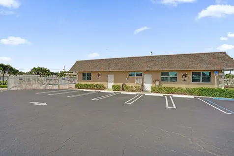 2702 Knight Lane Delray Beach FL 33445