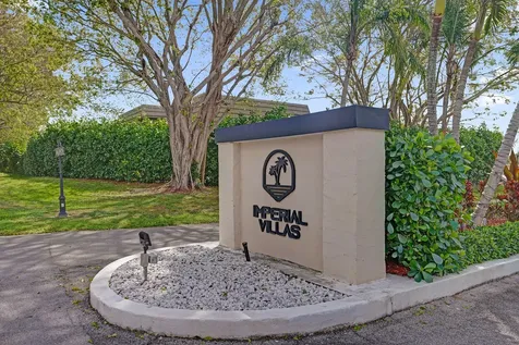 2702 Knight Lane Delray Beach FL 33445