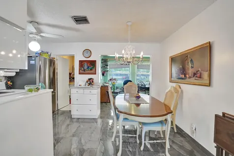 2702 Knight Lane Delray Beach FL 33445