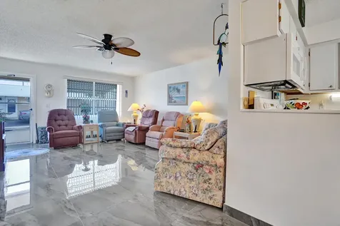 2702 Knight Lane Delray Beach FL 33445