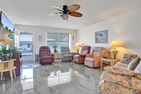 2702 Knight Lane Delray Beach FL 33445