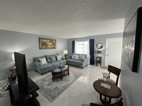 897 Flanders Delray Beach FL 33484