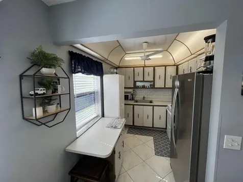 897 Flanders Delray Beach FL 33484