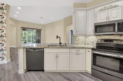 12645 Via Lucia Boynton Beach FL 33436