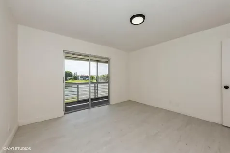 118 Somerset F West Palm Beach FL 33417