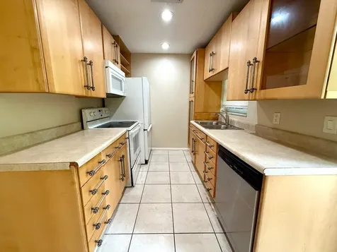 8746 Sunset Drive Palm Beach Gardens FL 33410