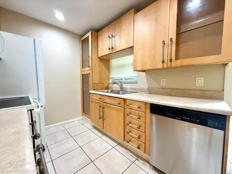 8746 Sunset Drive Palm Beach Gardens FL 33410