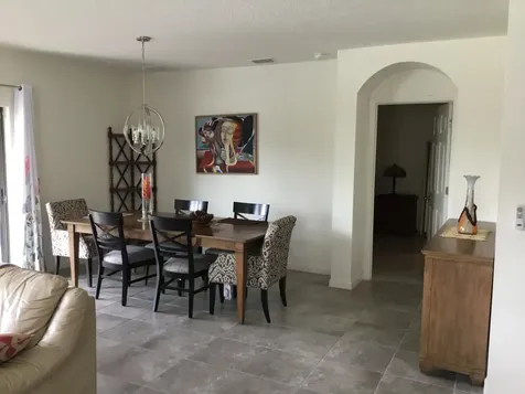 6277 NW Regent Street Port Saint Lucie FL 34983