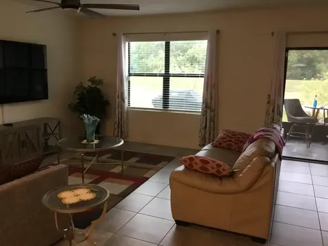 6277 NW Regent Street Port Saint Lucie FL 34983