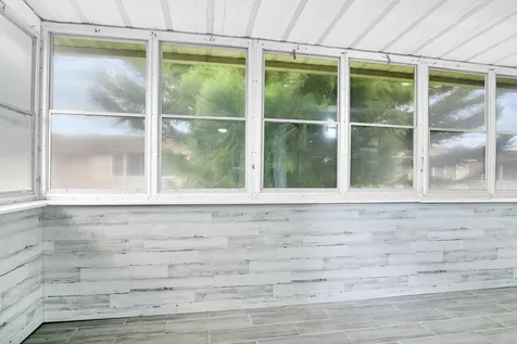 277 Brittany Delray Beach FL 33446
