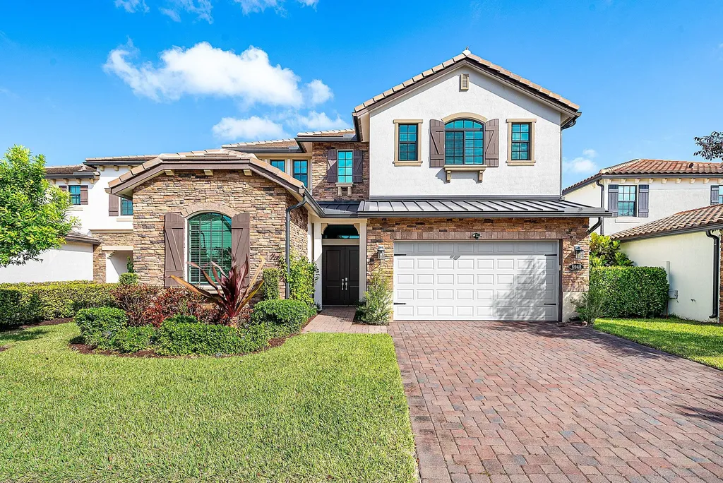 8948 Grand Prix Lane Boynton Beach FL 33472