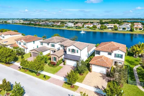 8948 Grand Prix Lane Boynton Beach FL 33472
