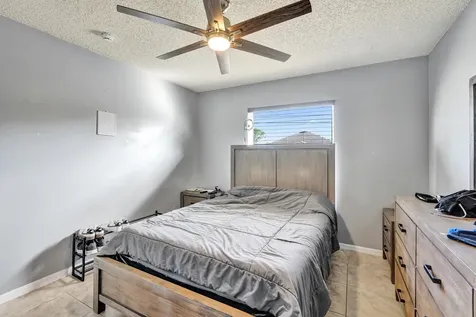 1020 Sw Barbarosa Avenue Port Saint Lucie FL 34953