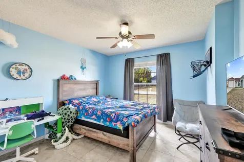 1020 Sw Barbarosa Avenue Port Saint Lucie FL 34953