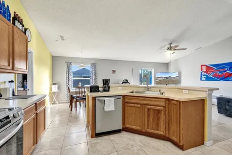 1020 Sw Barbarosa Avenue Port Saint Lucie FL 34953