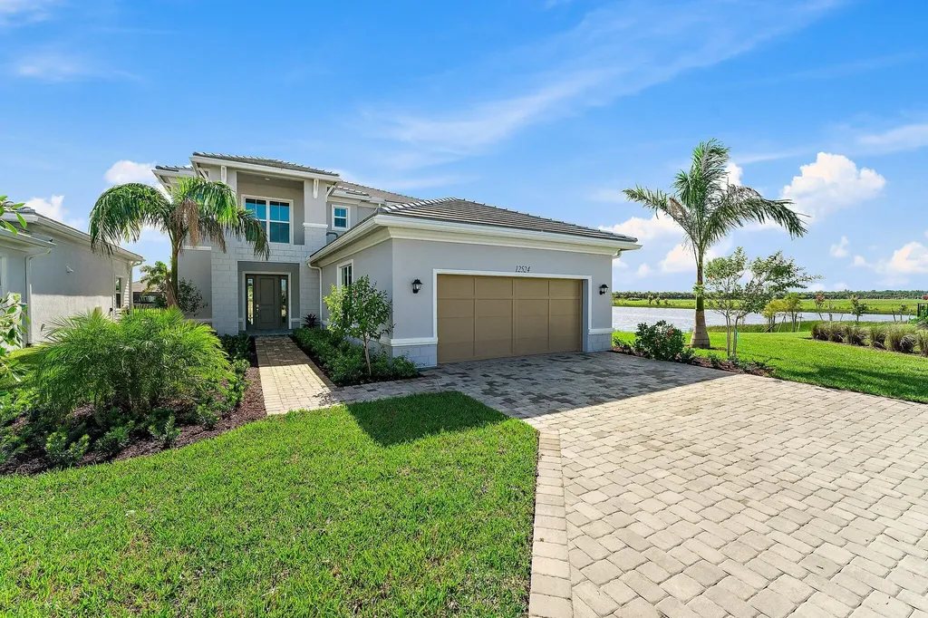 12524 Nautilus Circle Palm Beach Gardens FL 33412