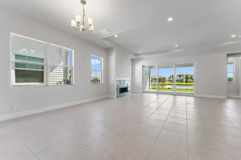 12524 Nautilus Circle Palm Beach Gardens FL 33412
