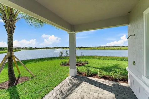 12524 Nautilus Circle Palm Beach Gardens FL 33412