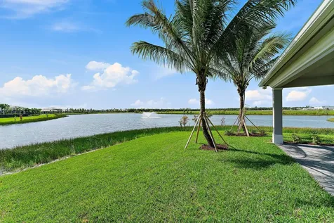 12524 Nautilus Circle Palm Beach Gardens FL 33412