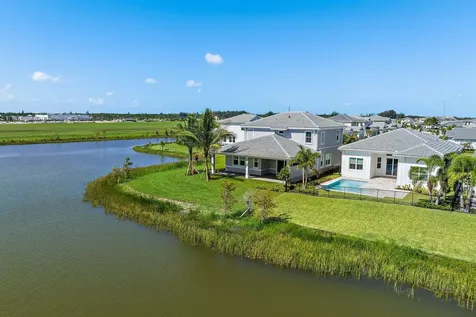 12524 Nautilus Circle Palm Beach Gardens FL 33412