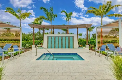 12524 Nautilus Circle Palm Beach Gardens FL 33412
