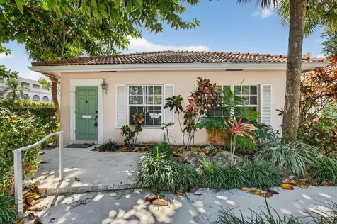 770 E Camino Real Boca Raton FL 33432